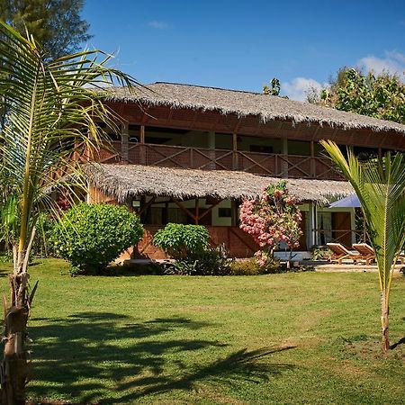 Villa Milena Nosy Be Exterior photo